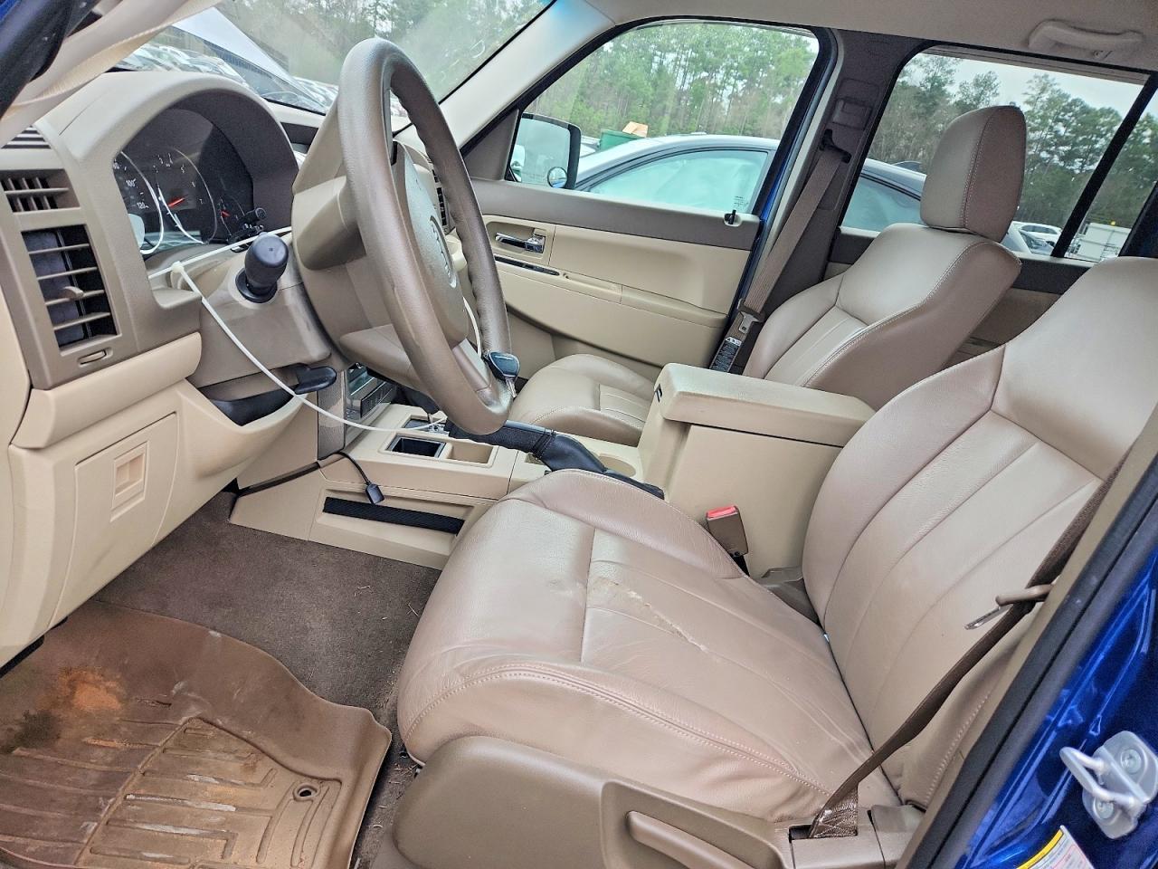 2009 Jeep Liberty Sport - Фото 7