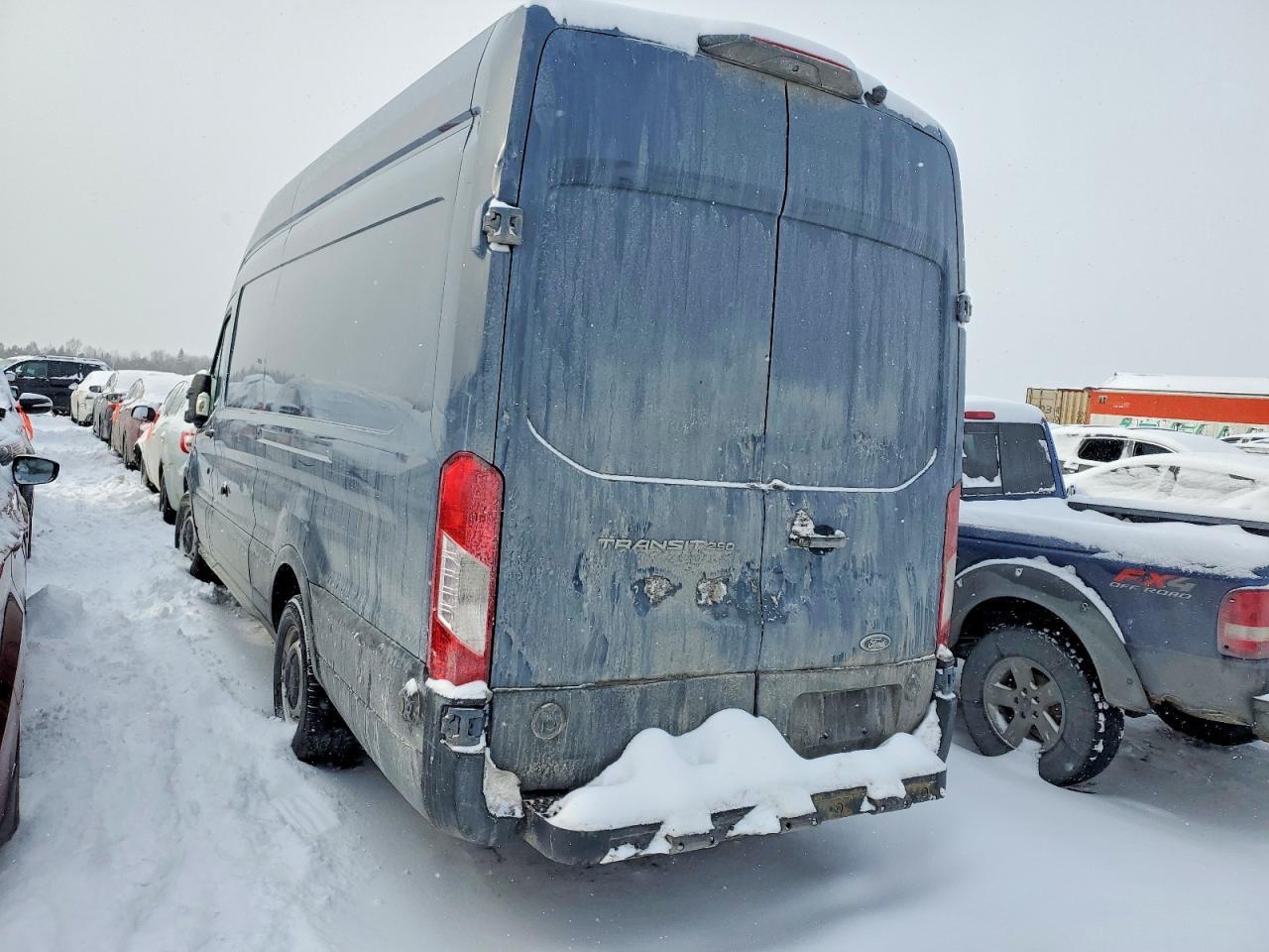 2021 Ford Transit T-250 - Фото 2