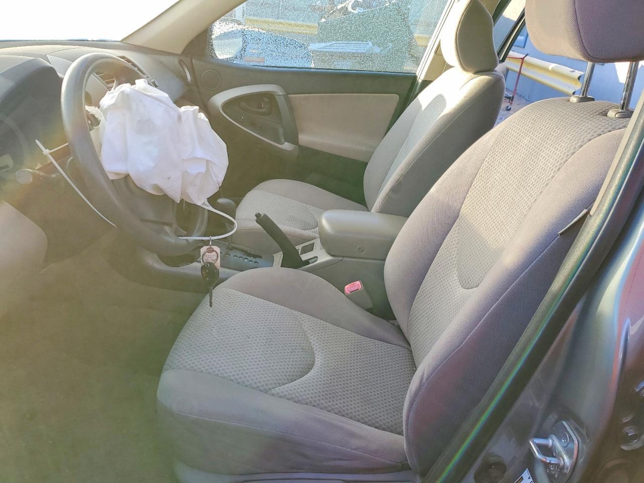 2008 Toyota Rav4 - Image 7