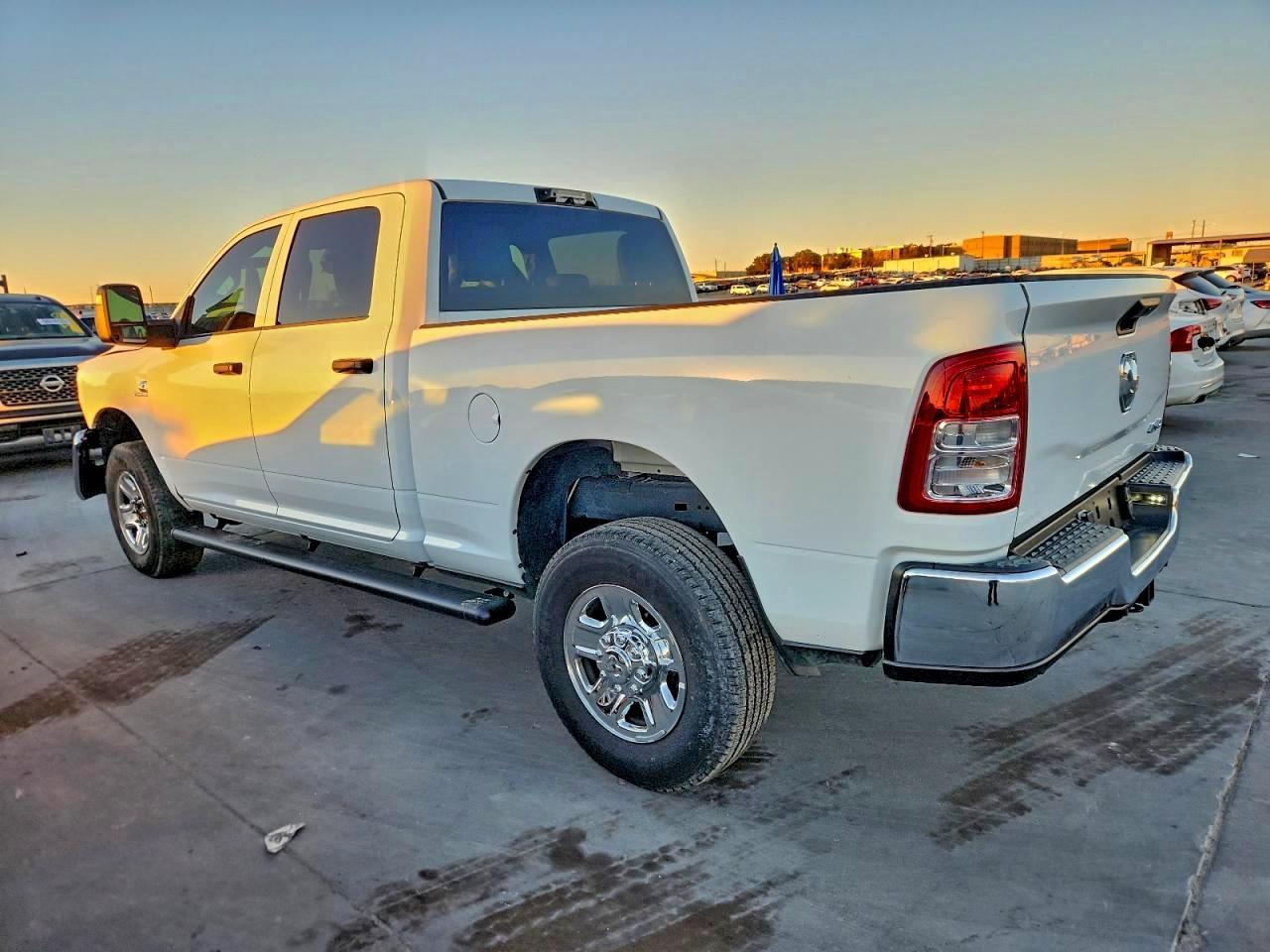 2024 Ram 2500 Tradesman - Image 2