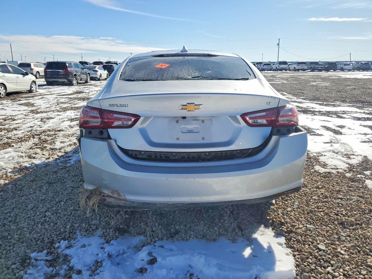 2022 Chevrolet Malibu Lt - Фото 6