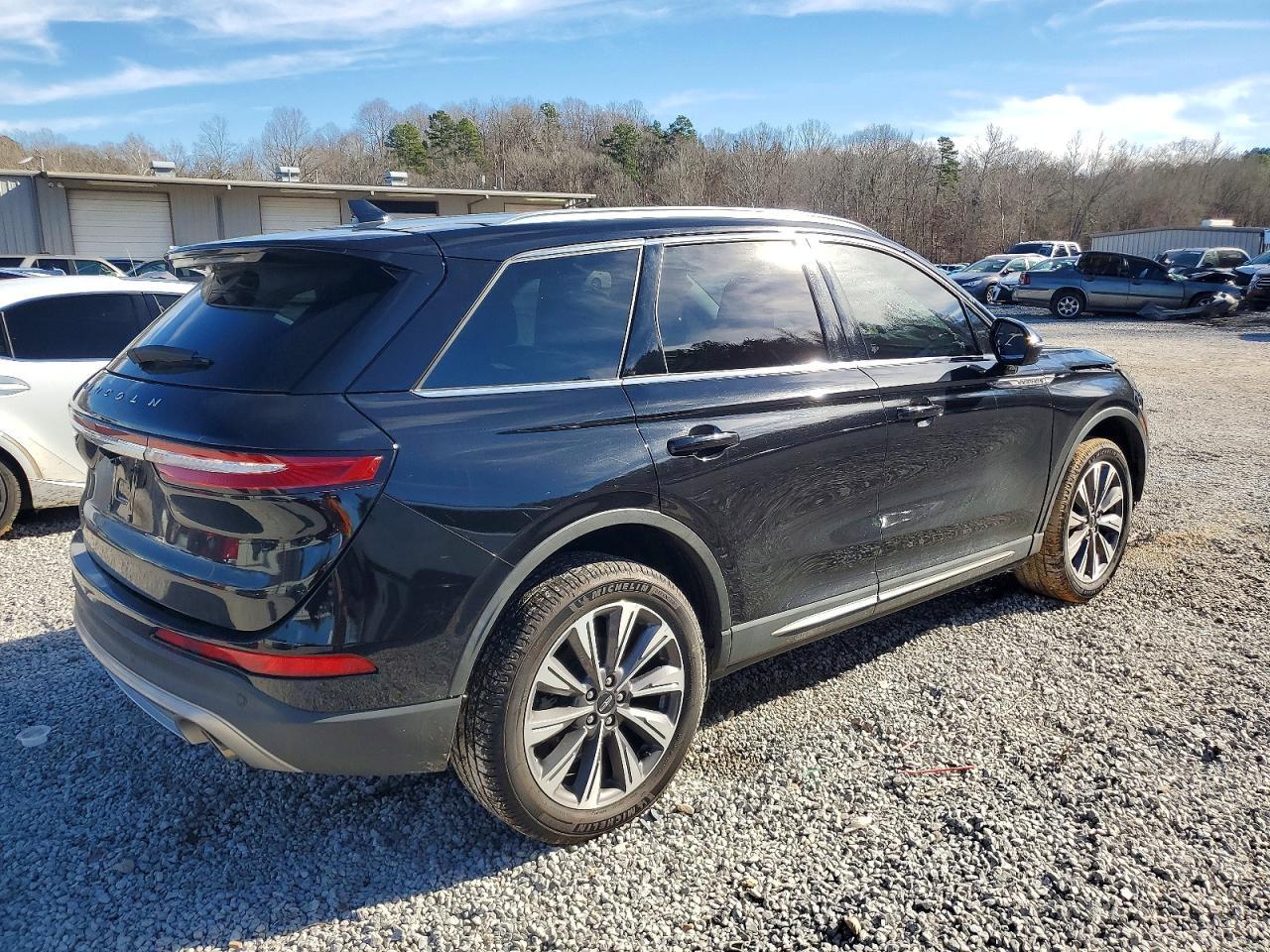 2022 Lincoln Corsair - Фото 3