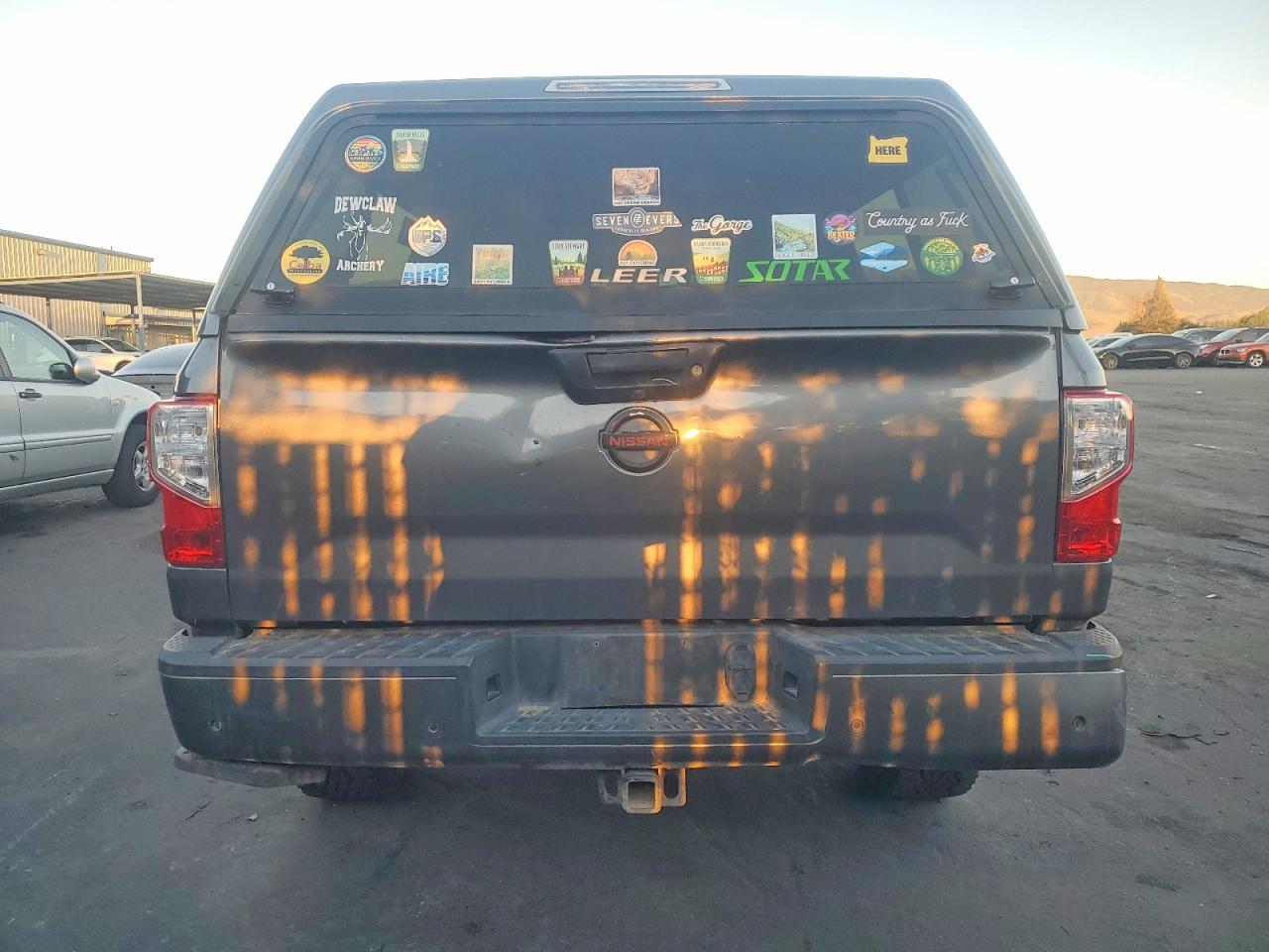 2021 Nissan Titan Sv - Фото 6