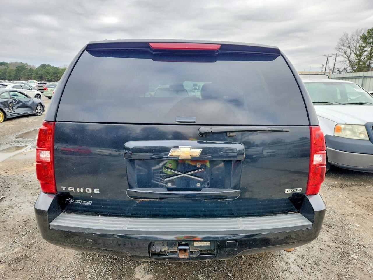 2010 Chevrolet Tahoe C1500 Ls - Image 6