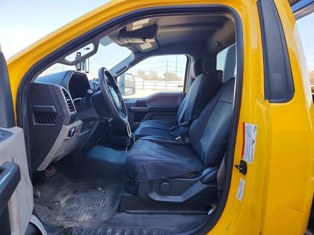 2019 Ford F550 Rollback Truck - Фото 7