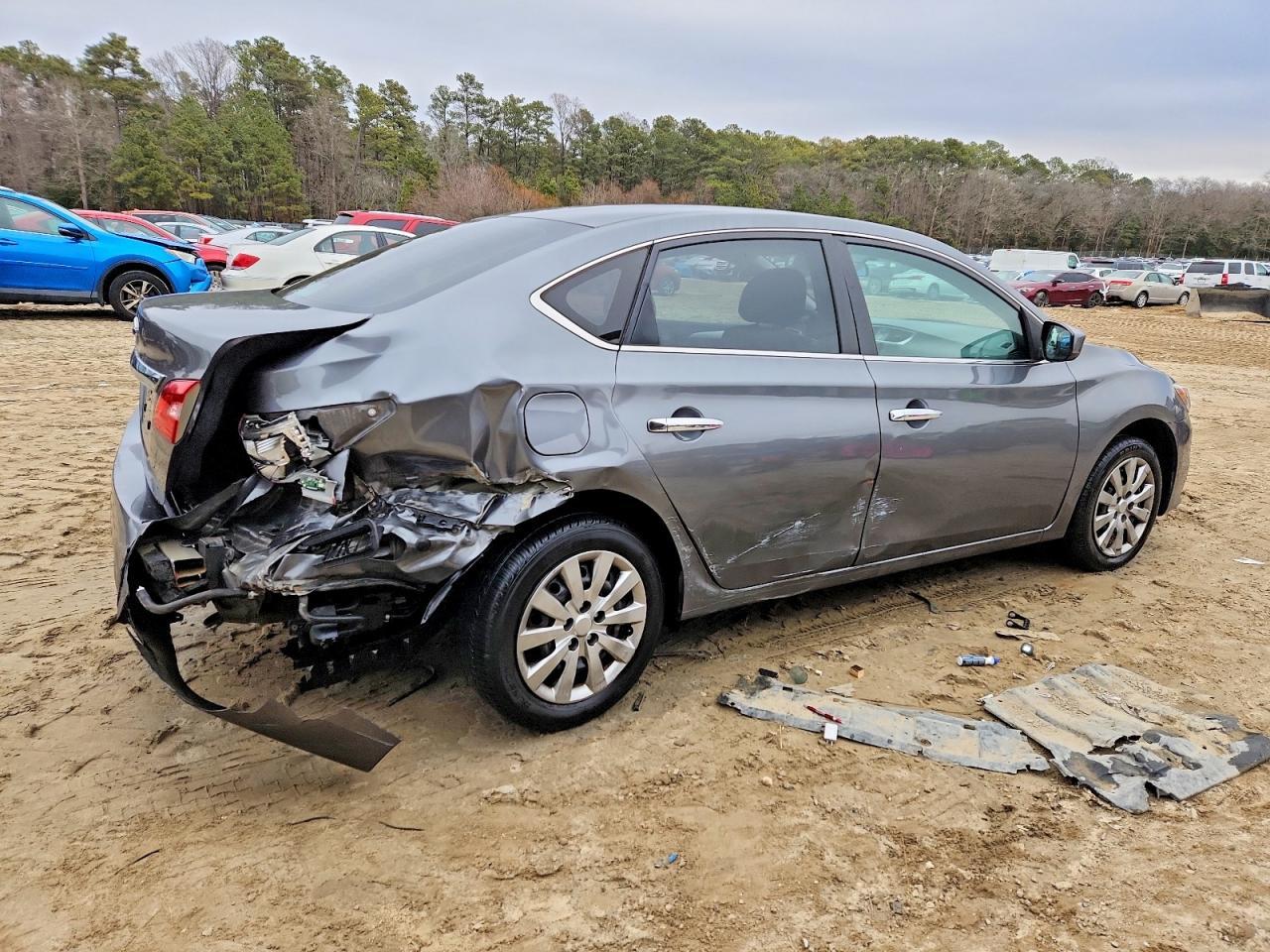 2018 Nissan Sentra S - Фото 3