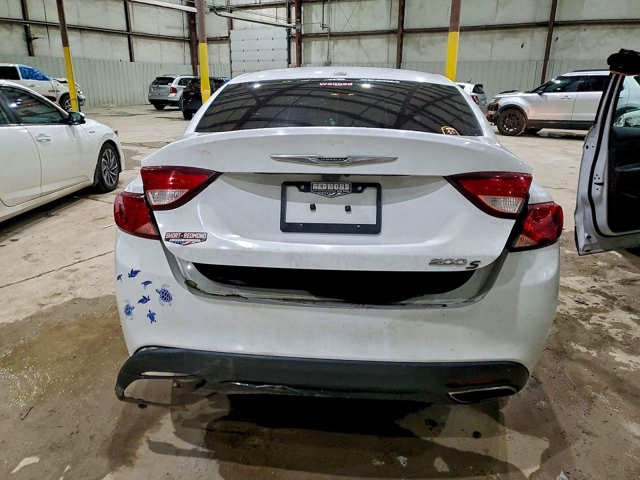 2015 Chrysler 200 S - Фото 6