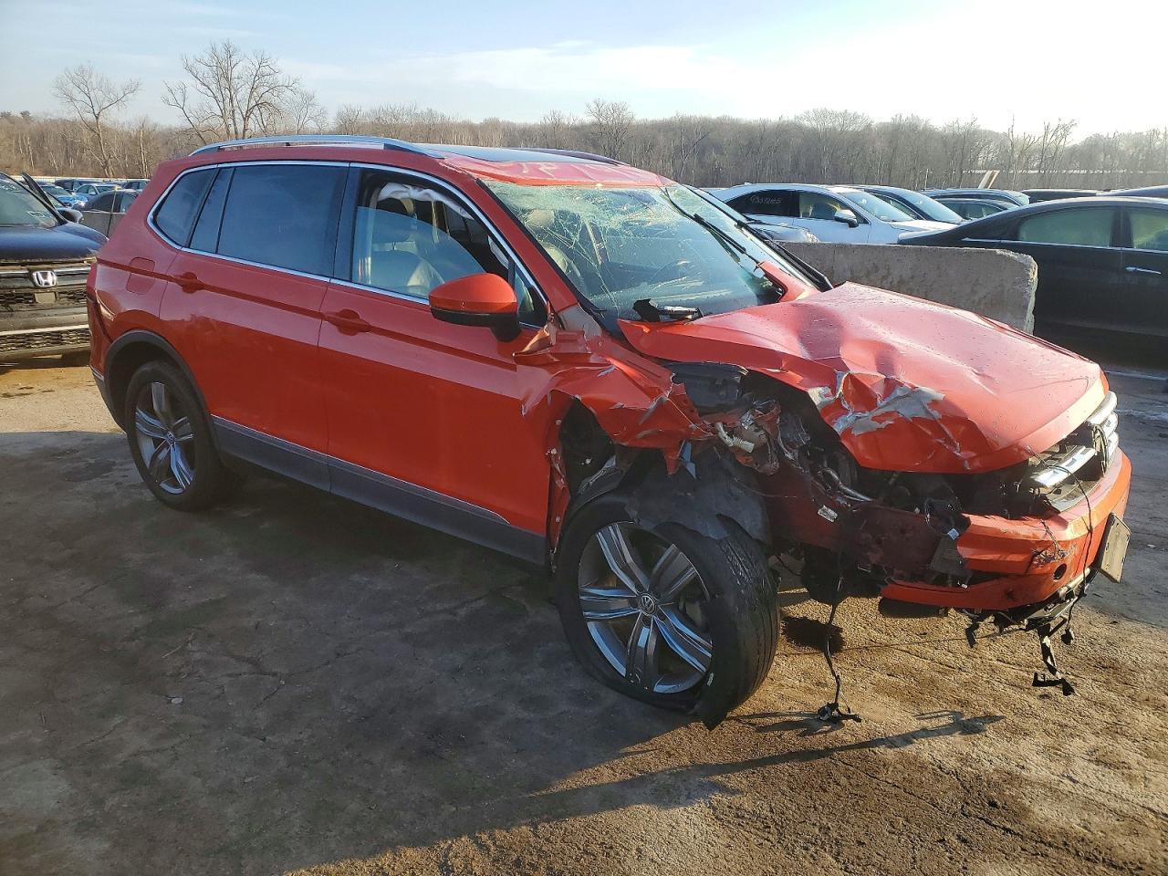 2018 Volkswagen Tiguan Sel Premium - Фото 4