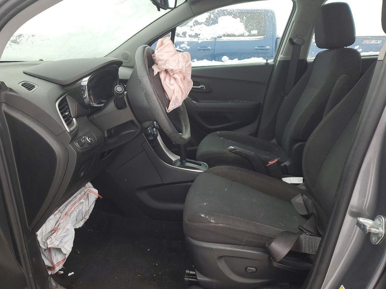2020 Chevrolet Trax Ls - Image 7