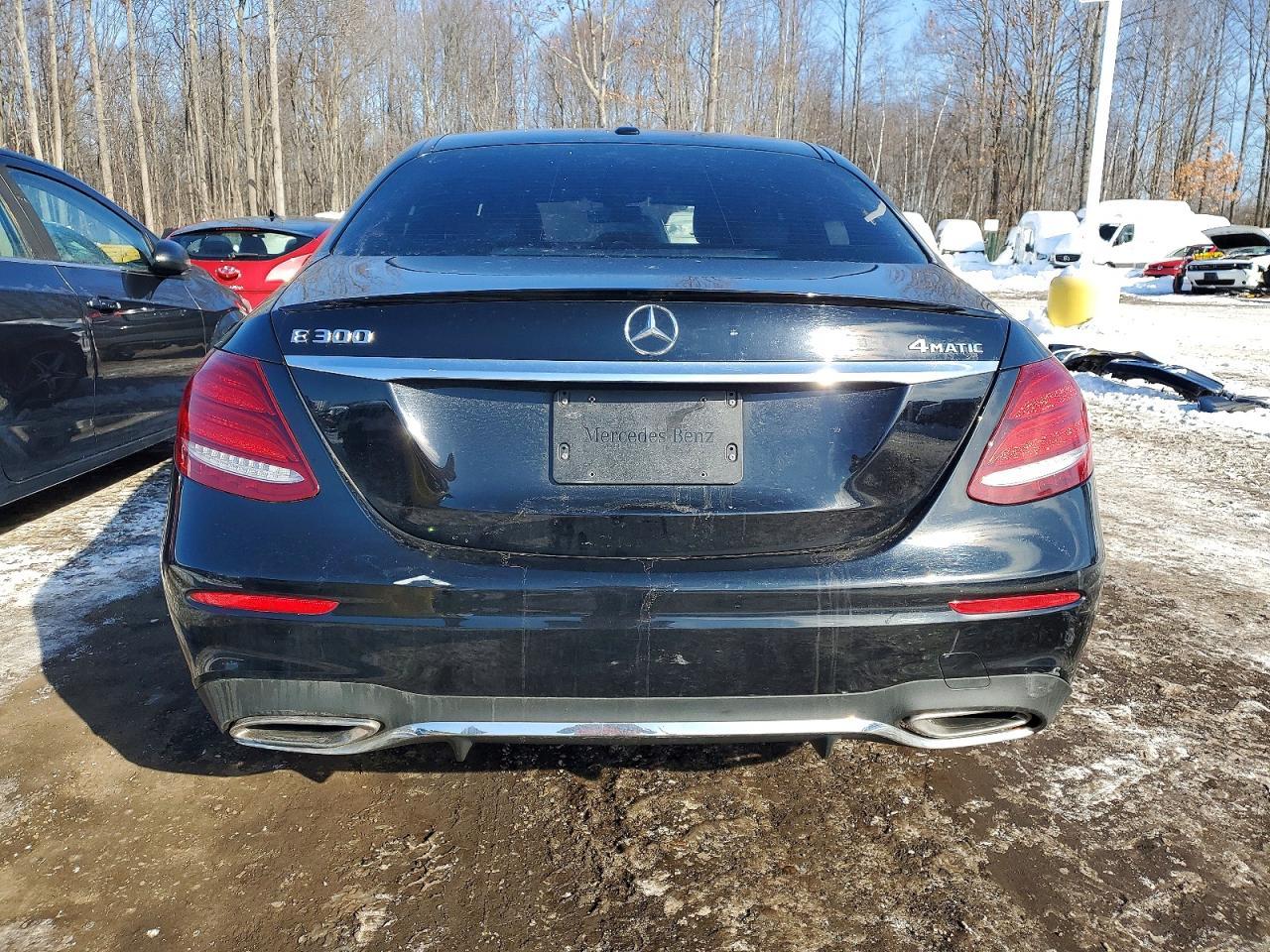 2017 Mercedes-Benz E 300 4Matic - Image 6