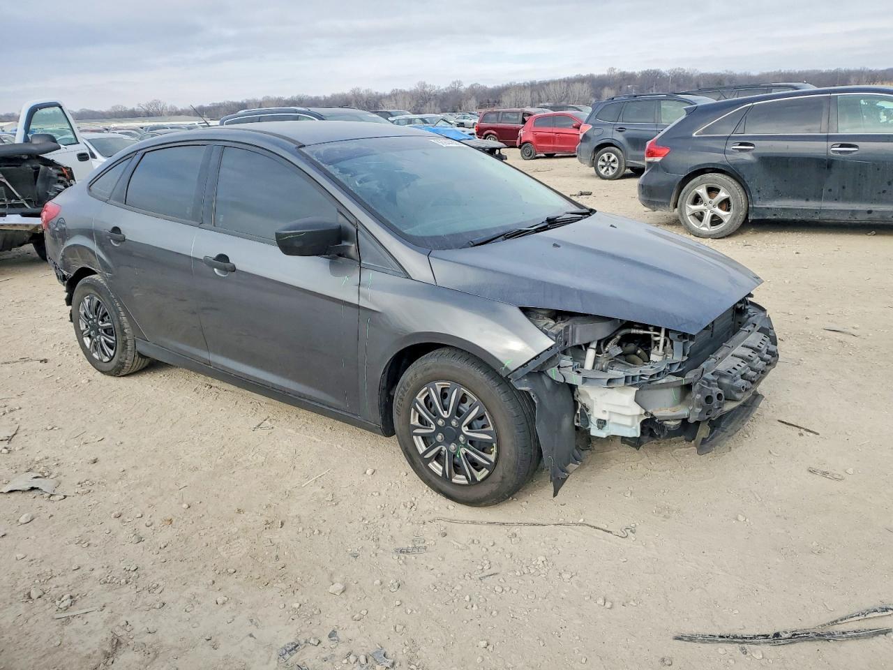 2018 Ford Focus S - Фото 4