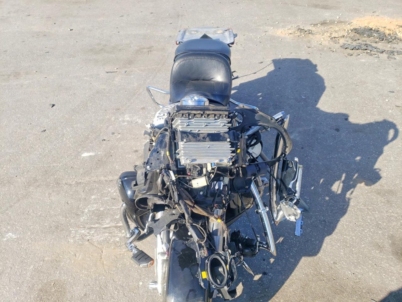 2018 Harley-Davidson Fltru - Image 5