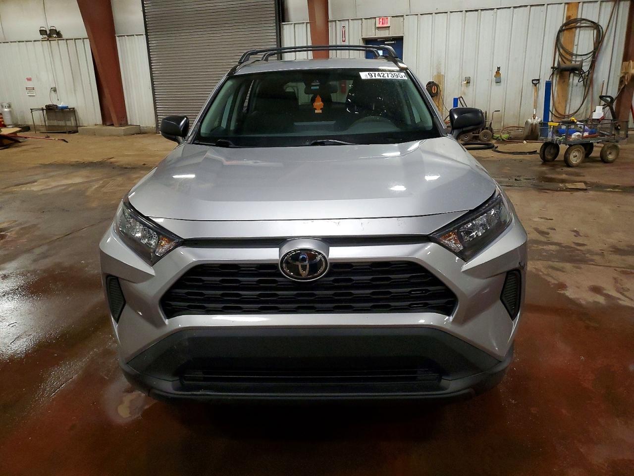 2021 Toyota Rav4 Le - Фото 5