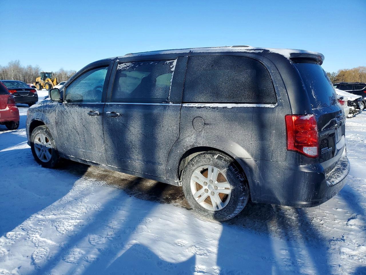 2018 Dodge Grand Caravan Crew - Фото 2