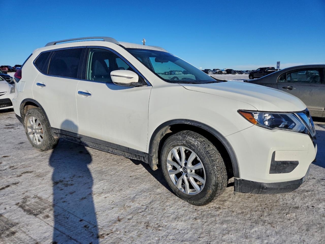 2020 Nissan Rogue S - Фото 4