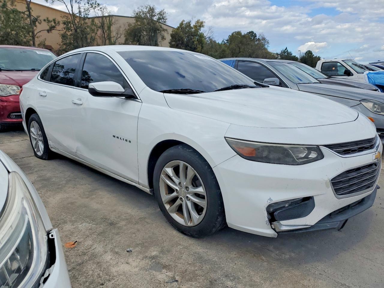 2016 Chevrolet Malibu Lt - Image 4