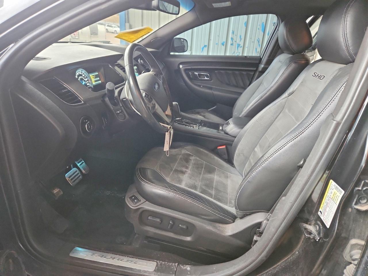 2014 Ford Taurus Sho - Image 7