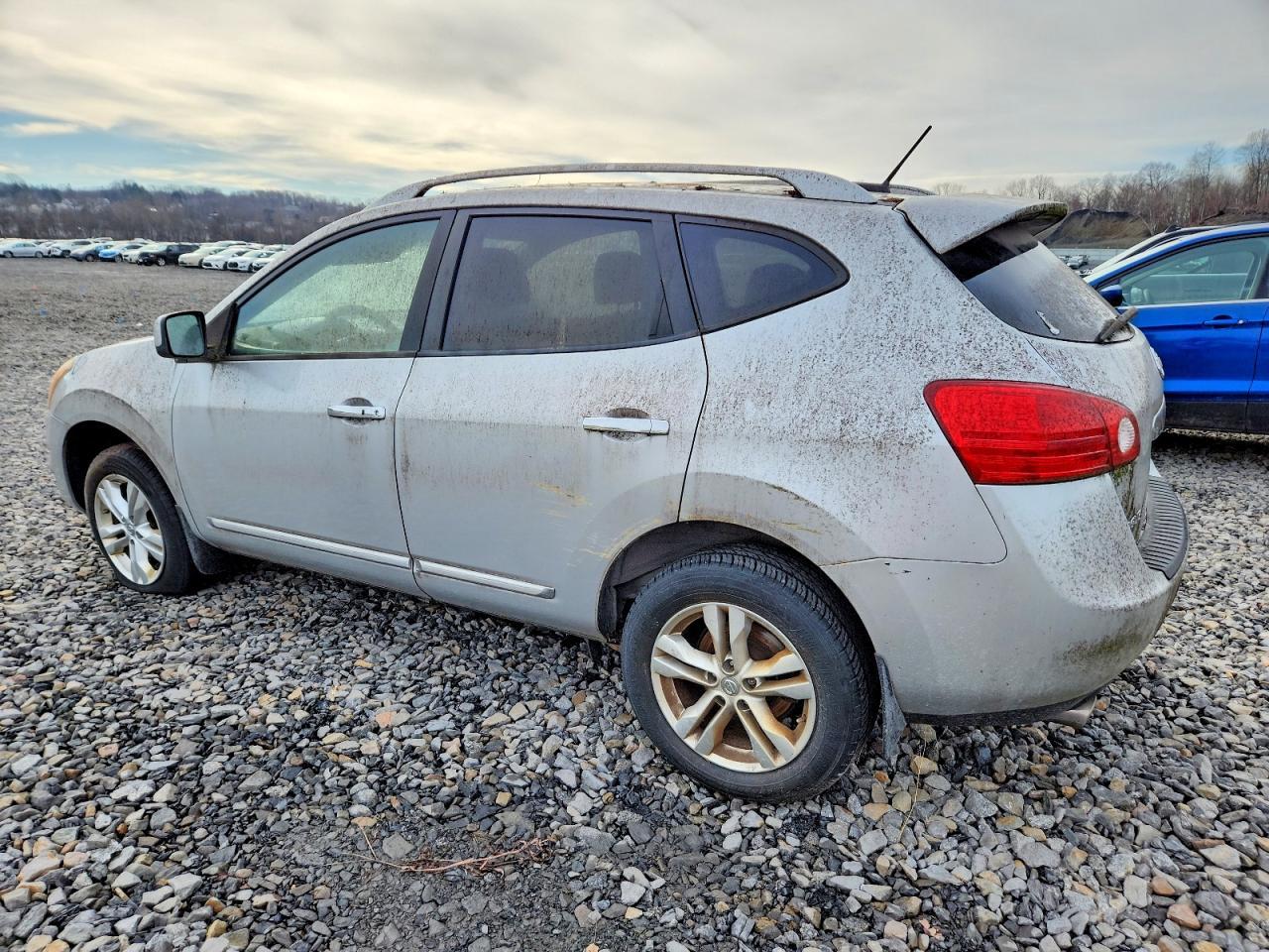 2013 Nissan Rogue S - Фото 2