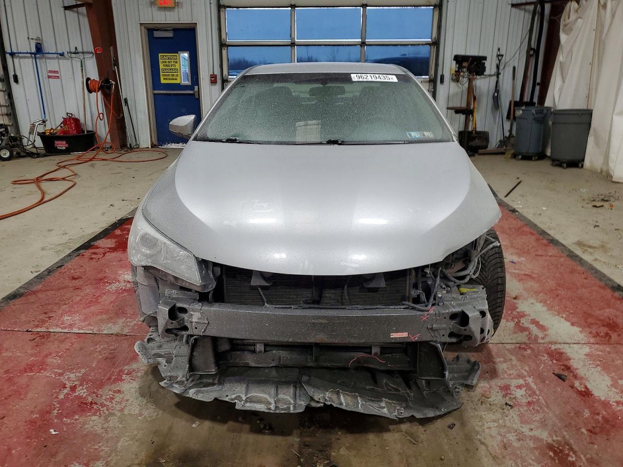 2016 Toyota Camry Le - Фото 5