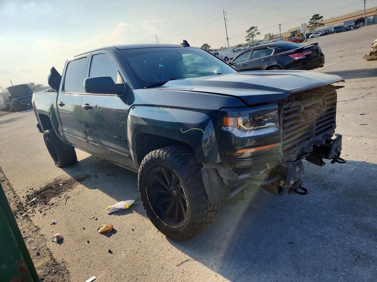 2018 Chevrolet Silverado K1500 Lt - Image 4