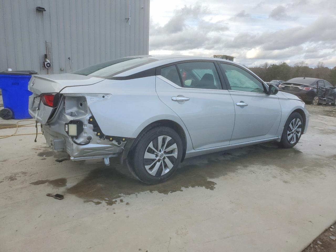 2024 Nissan Altima S - Фото 3