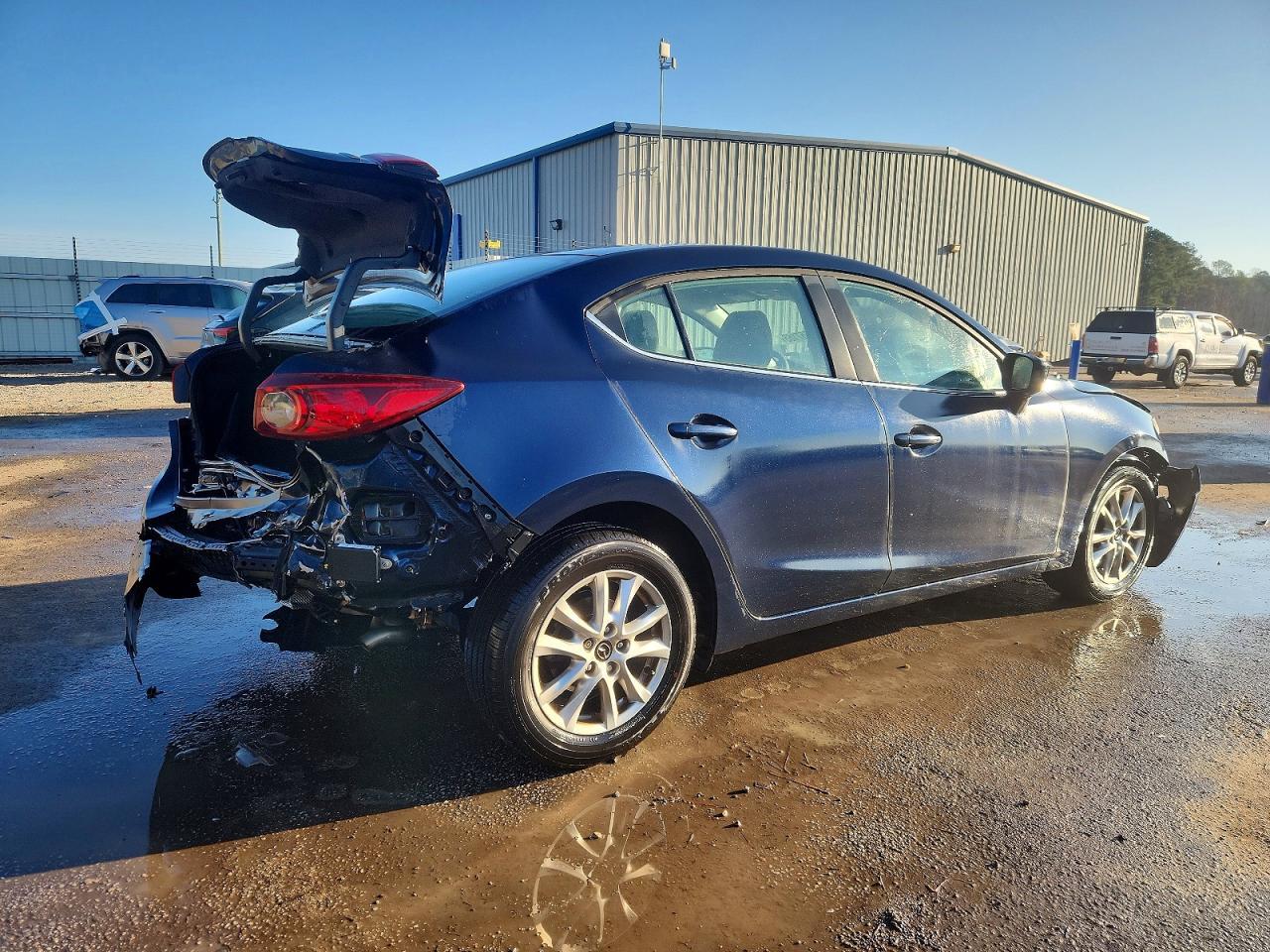 2016 Mazda 3 Sport - Image 3
