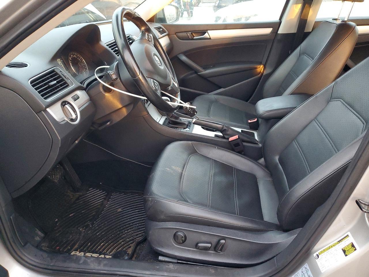 2013 Volkswagen Passat Se - Image 7