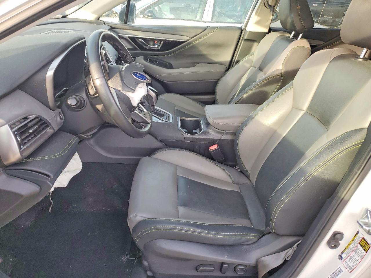 2022 Subaru Outback Onyx Edition Xt - Image 7