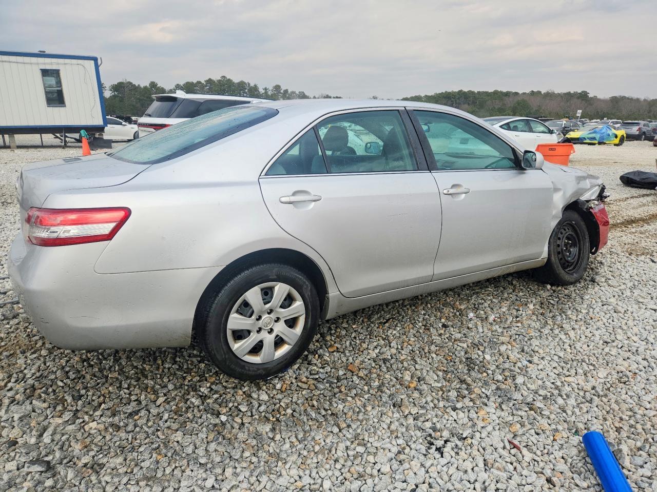 2011 Toyota Camry Base - Image 3