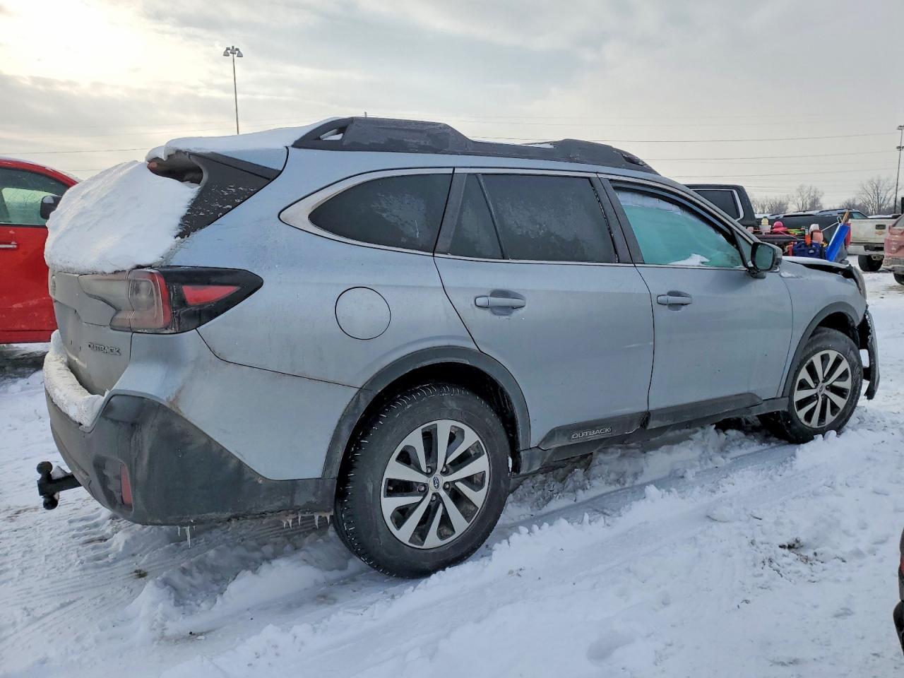 2021 Subaru Outback Premium - Фото 3