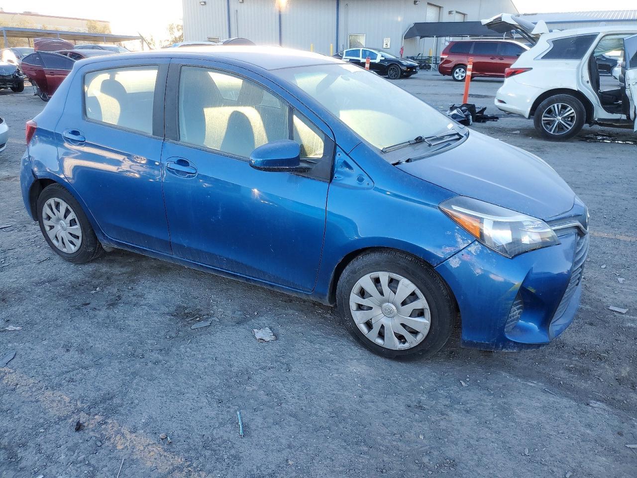 2016 Toyota Yaris L - Фото 4