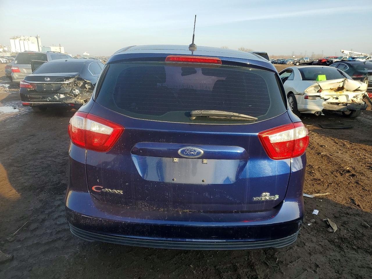 2016 Ford C-Max Se - Фото 6