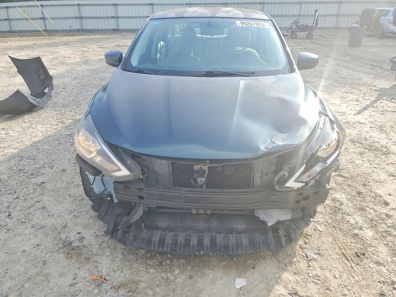 2016 Nissan Sentra S - Image 5