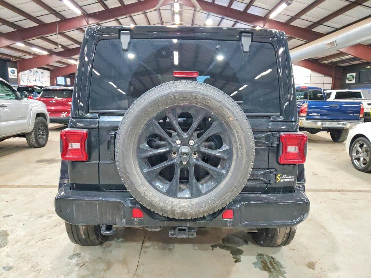 2023 Jeep Wrangler Sahara - Фото 6