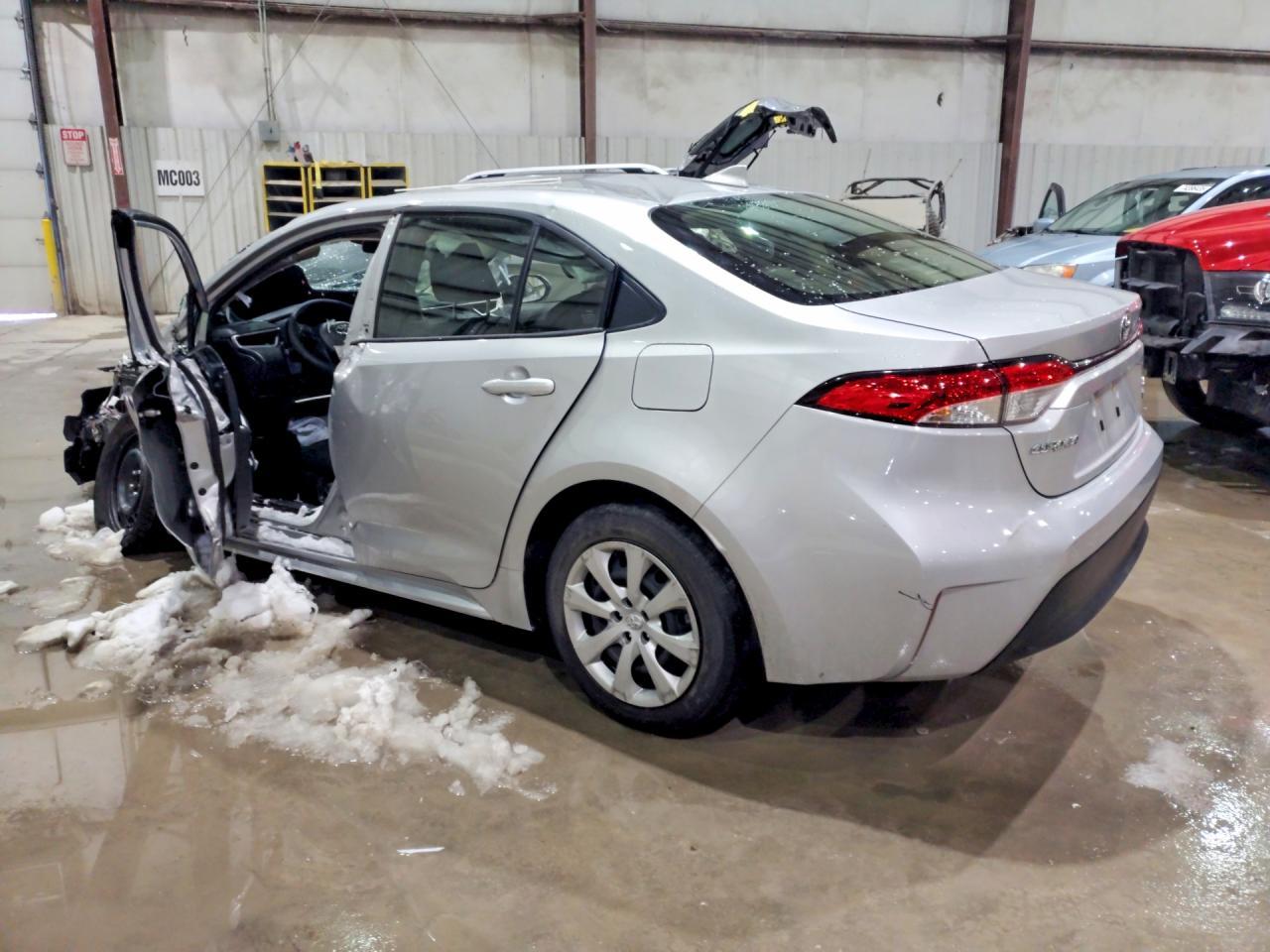 2024 Toyota Corolla Hybrid Le - Фото 2