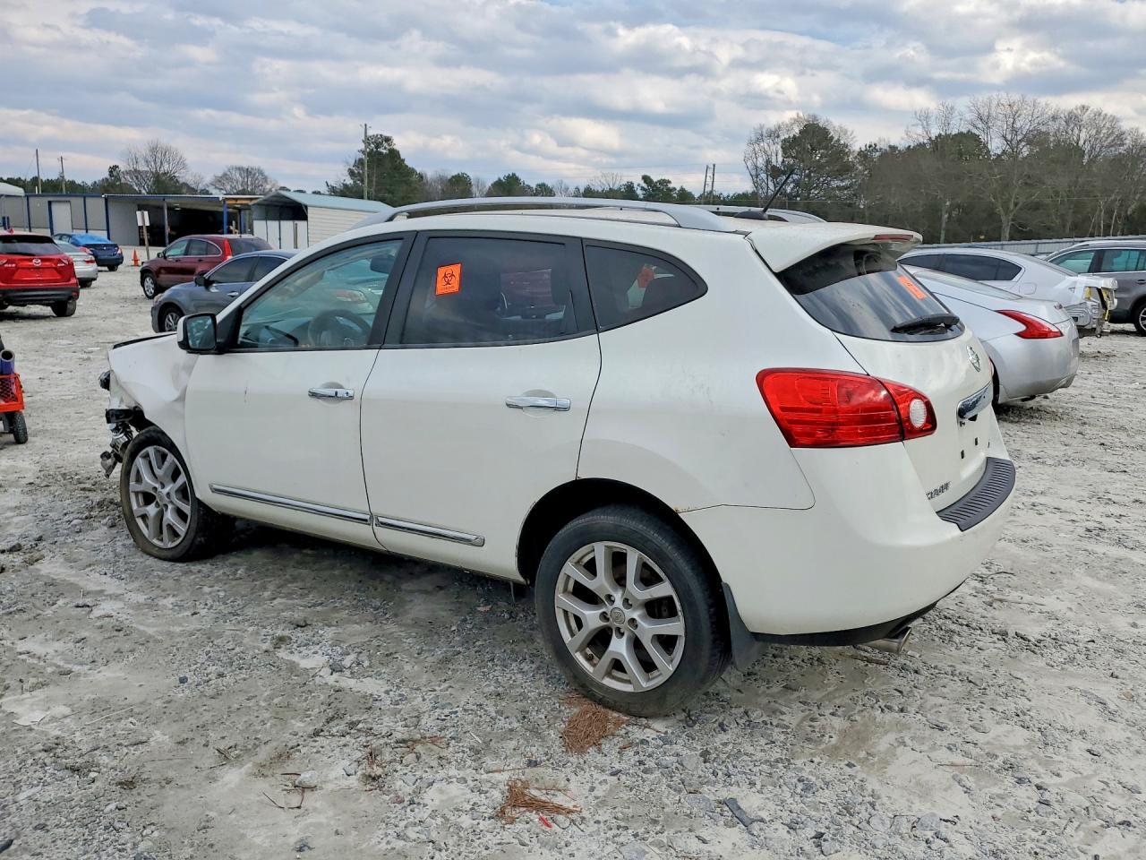 2011 Nissan Rogue S - Фото 2