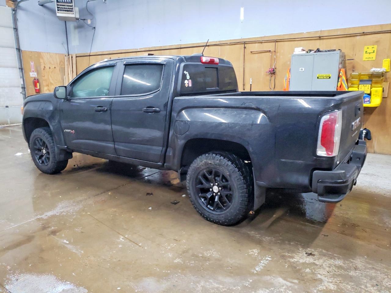 2022 GMC Canyon At4 - Фото 2