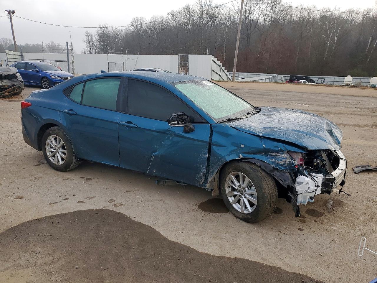 2025 Toyota Camry - Image 4