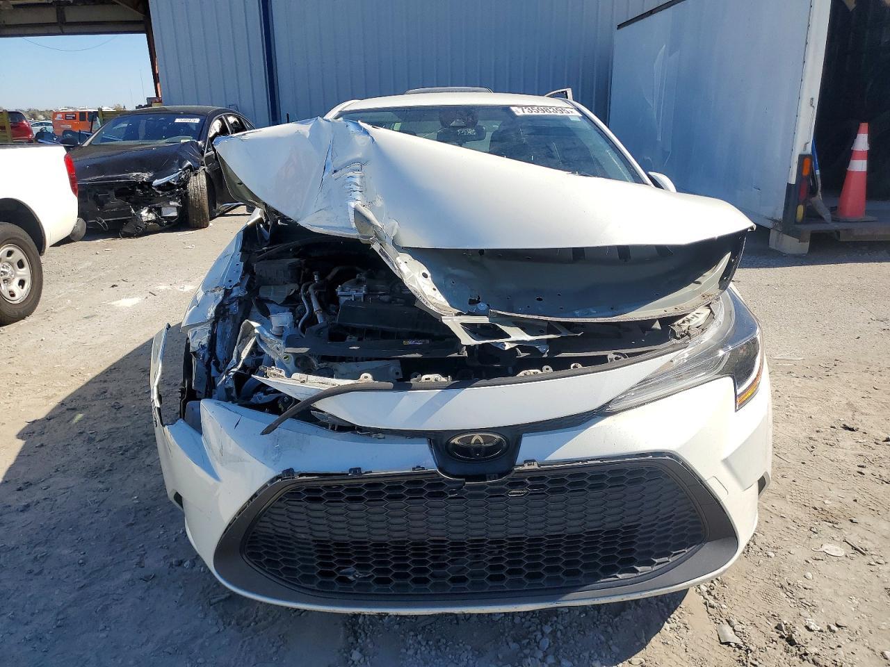2020 Toyota Corolla Le - Фото 5