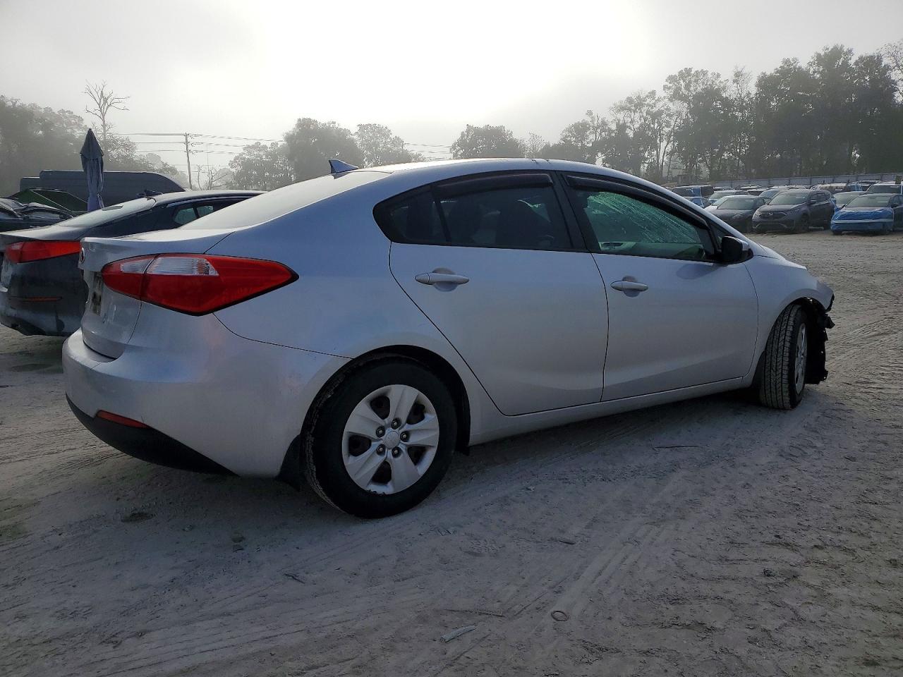 2016 Kia Forte Lx - Image 3