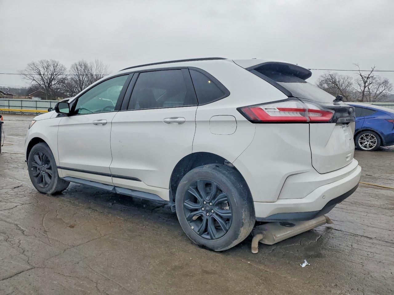2022 Ford Edge Se - Фото 2