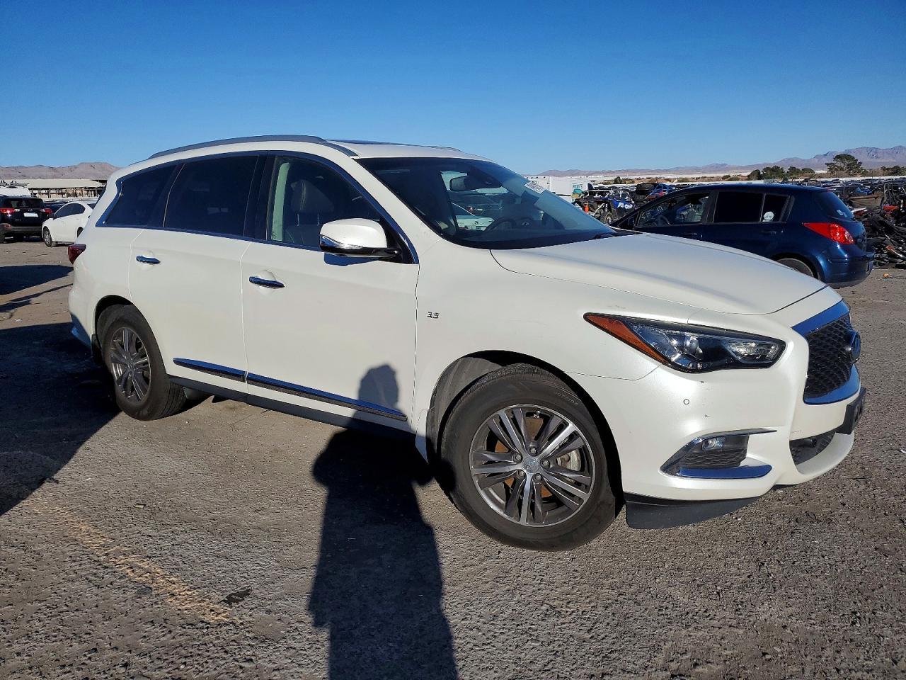 2019 Infiniti Qx60 Luxe - Фото 4
