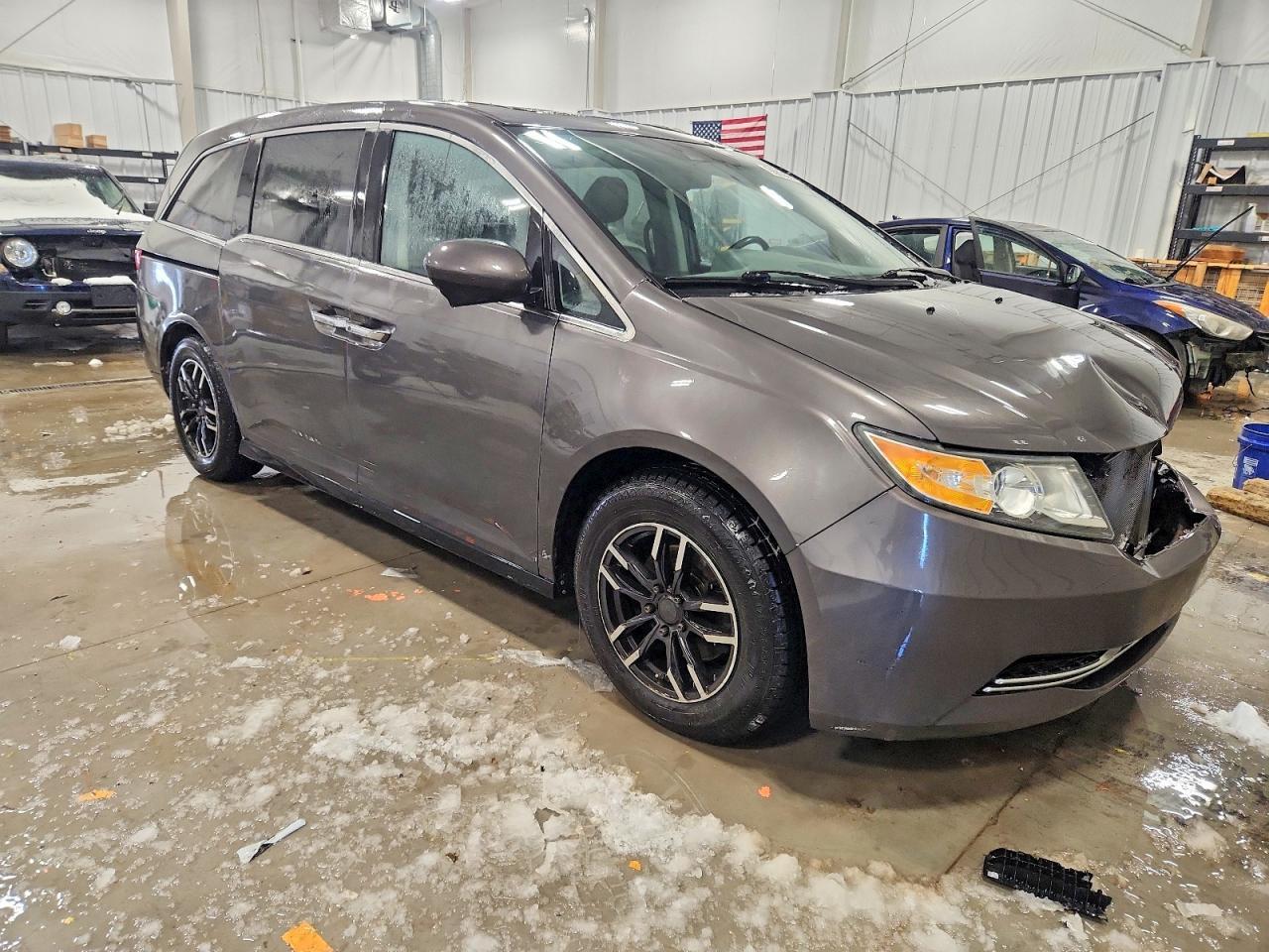 2014 Honda Odyssey Exl - Image 4
