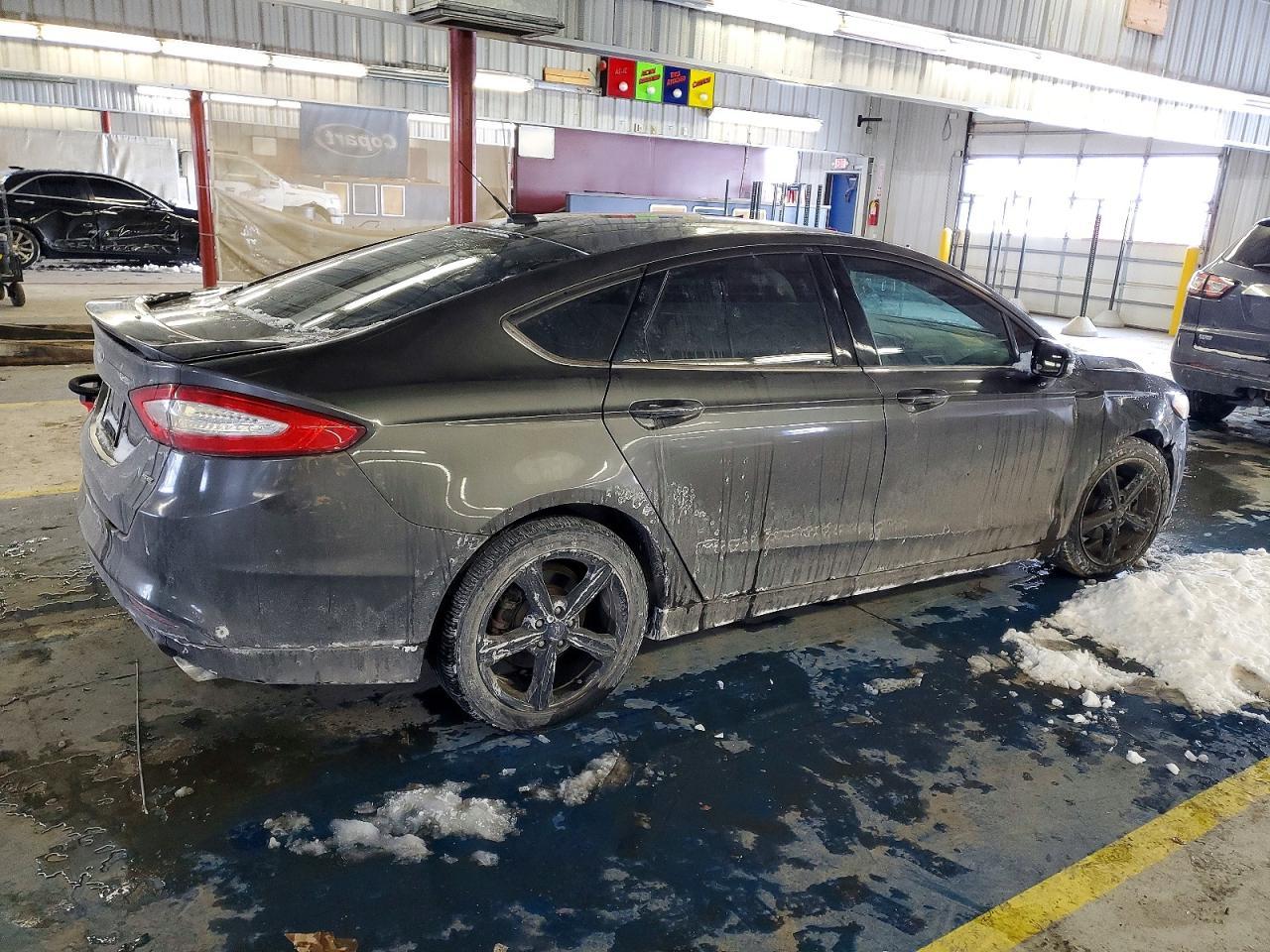 2016 Ford Fusion Se - Image 3