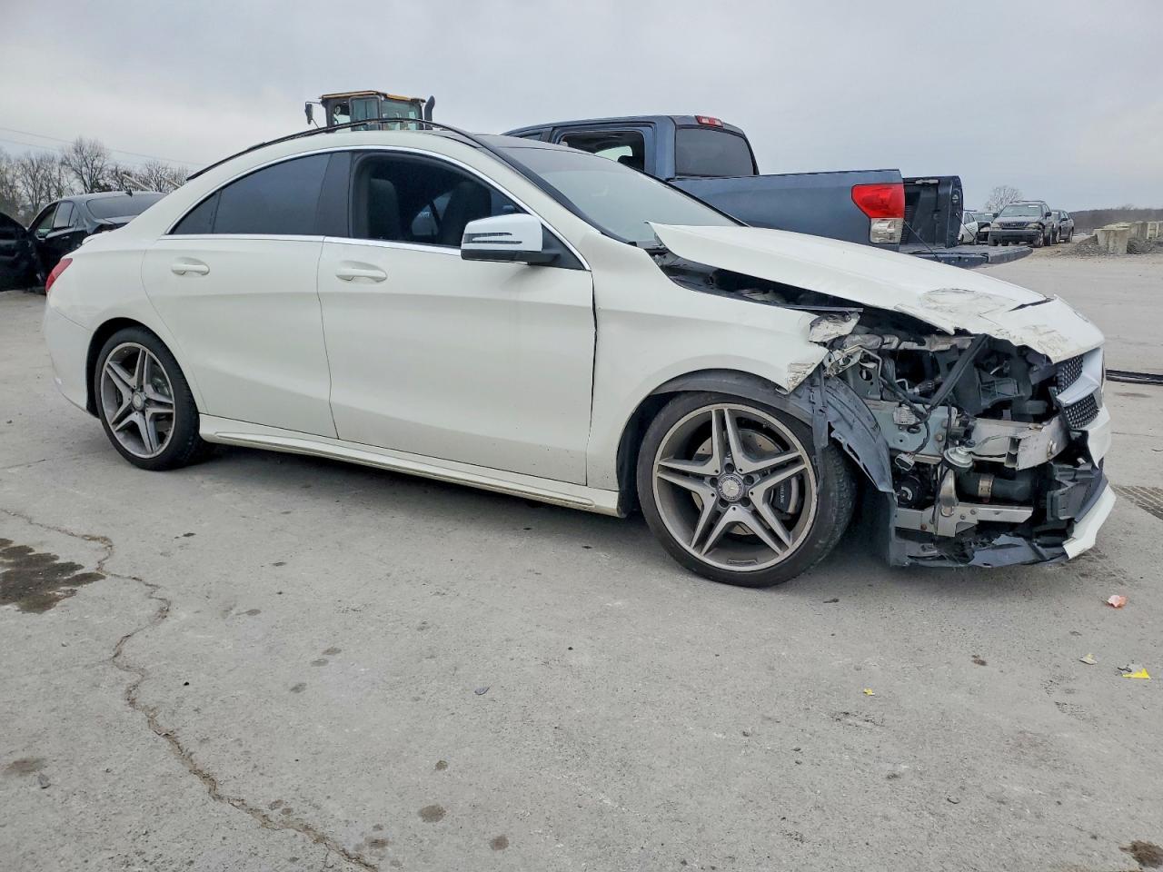 2014 Mercedes-Benz Cla 250 - Фото 4