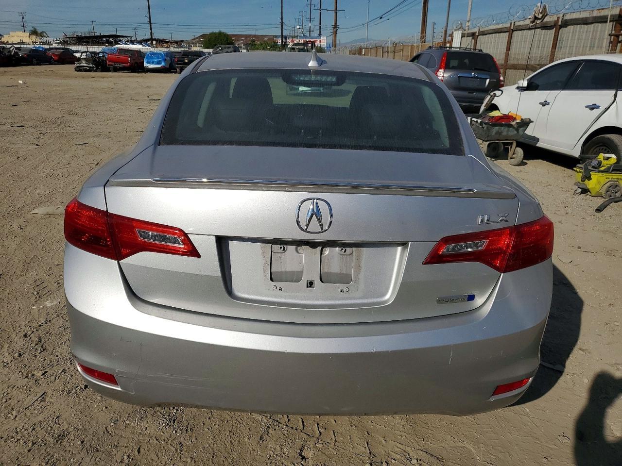 2013 Acura Ilx Hybrid Tech - Image 6