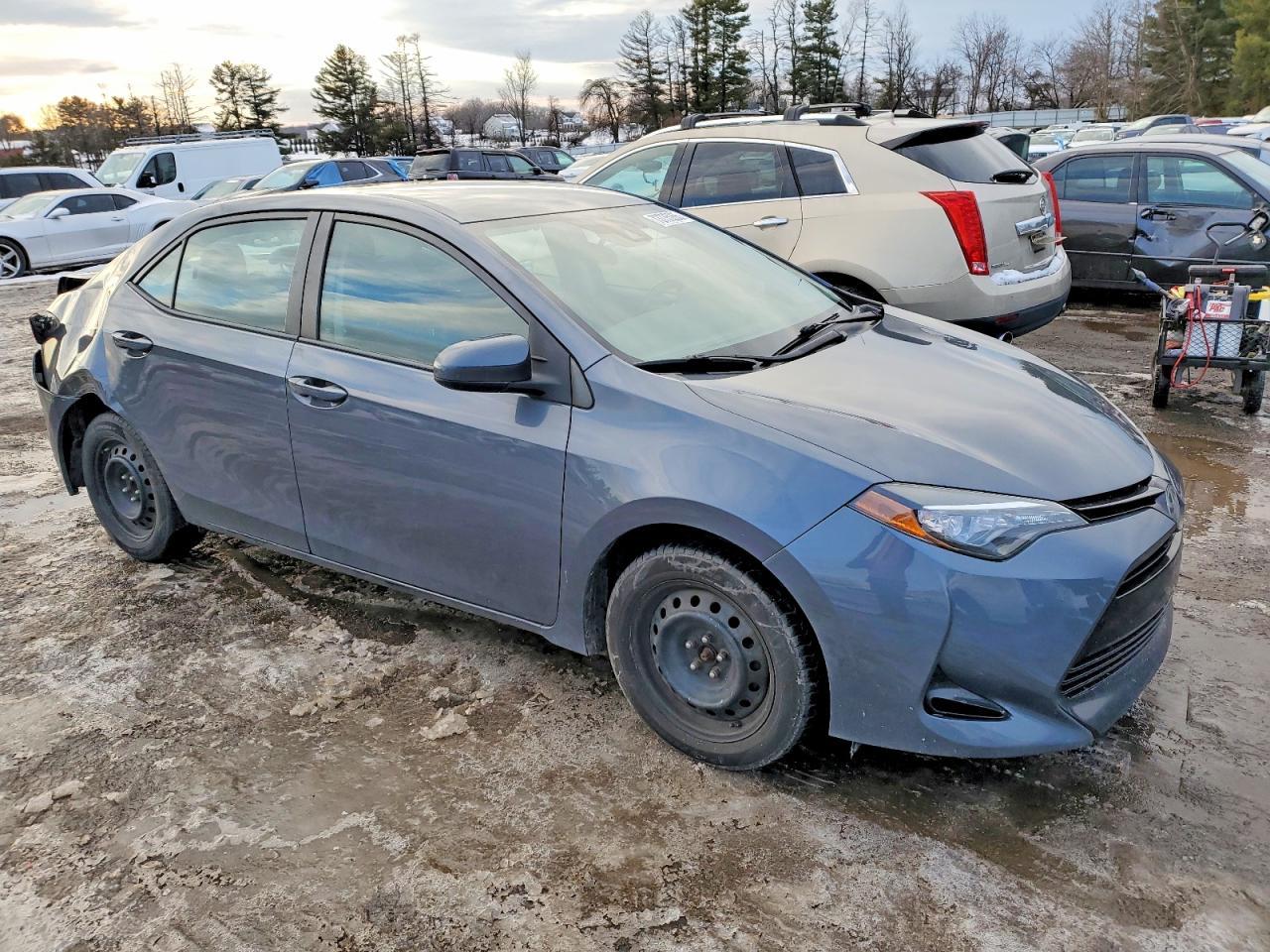 2017 Toyota Corolla - Фото 4