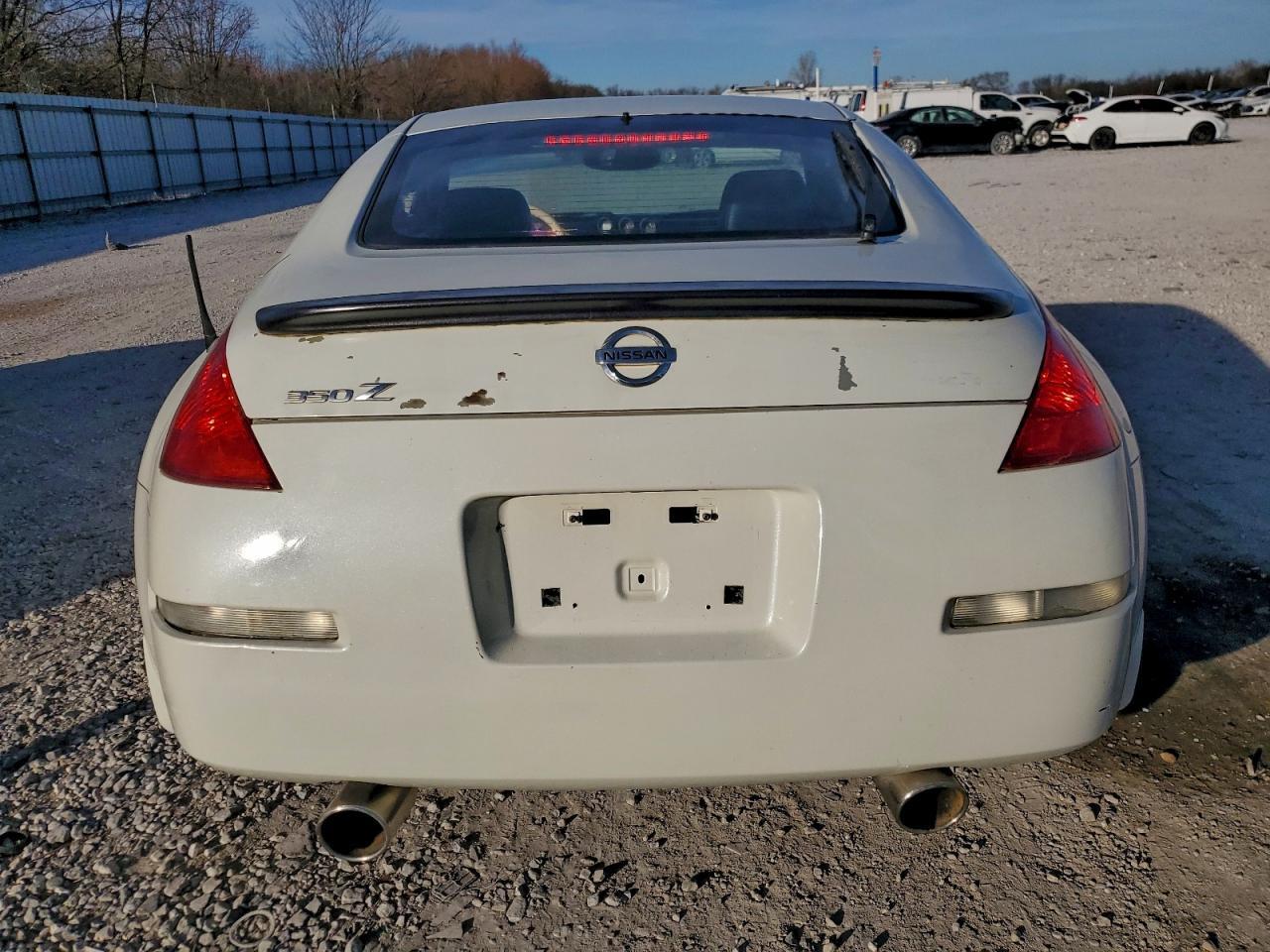 2004 Nissan 350Z Coupe - Image 6