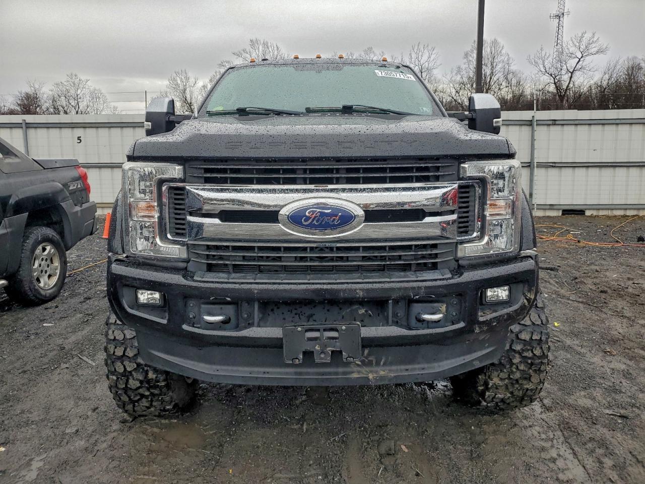 2019 Ford F350 Super Duty - Фото 5