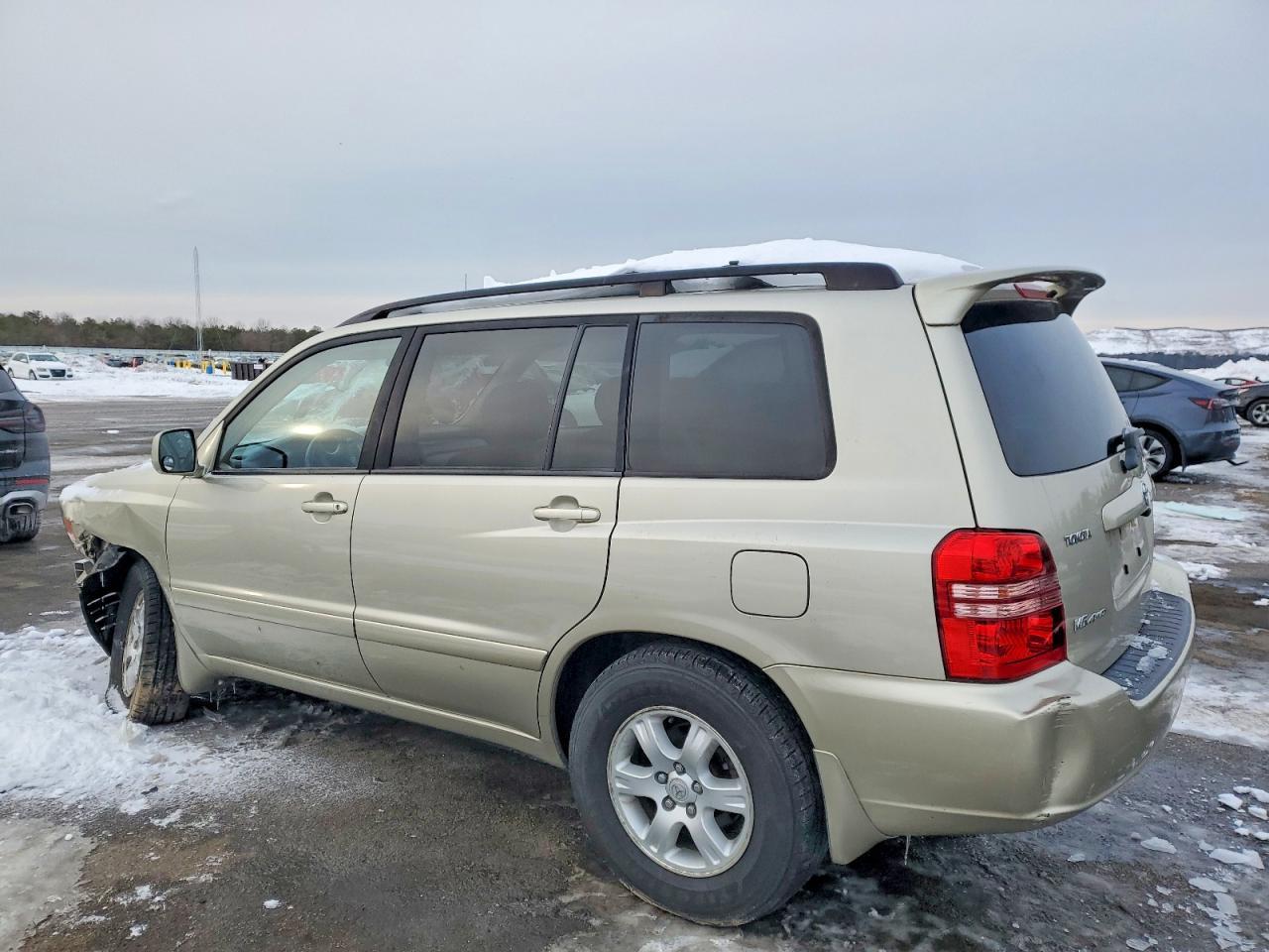 2002 Toyota Highlander Base - Фото 2